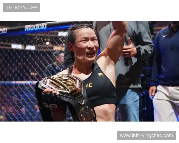 张伟丽11月挑战蝇量级冠军舍甫琴科，冲击女子双冠王历史